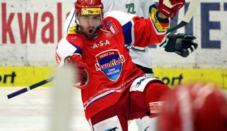 Až se bude Milan Gulaš radovat ze svého dalšího gólu, už to bude v dresu Plzně