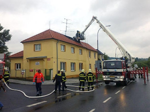 Požár domu pro neslyšící v Novohradské ulici