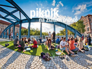 Piknik na Zlatém mostě při Budějovickém Majálesu 2012
