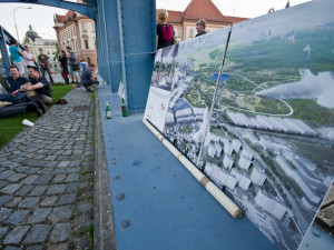 Piknik na Zlatém mostě při Budějovickém Majálesu 2012