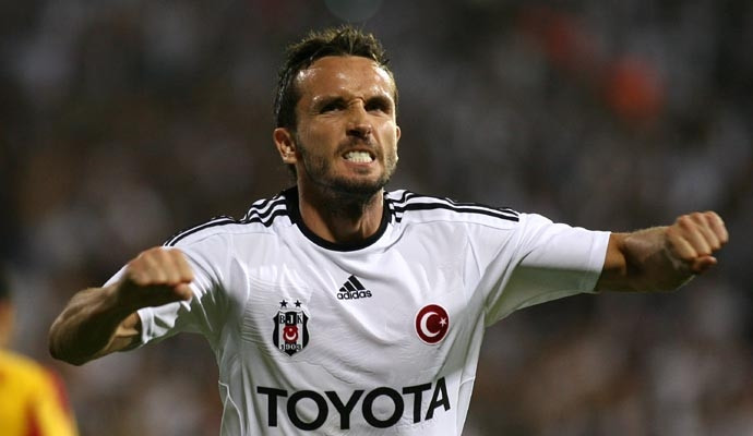 Fotbalista Tomáš Sivok opouští Besiktas Istanbul