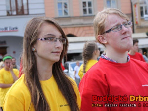 Samson sledoval taneční pokus o rekord