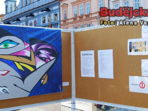 Téma výstavy zní Student žije