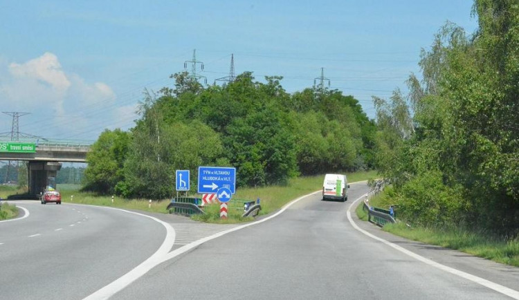 Silnice mezi Budějcemi a Hlubokou se uzavře na čtyři měsíce