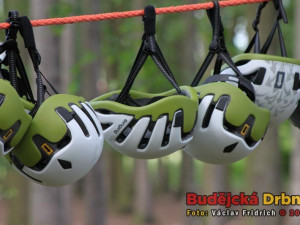 Na Máji se otevřel nový lanový park