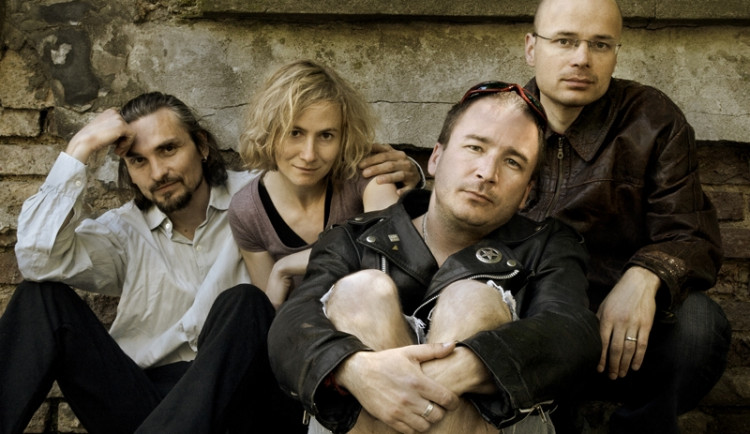 Kapela Traband zahraje v pátek v KD Slavie