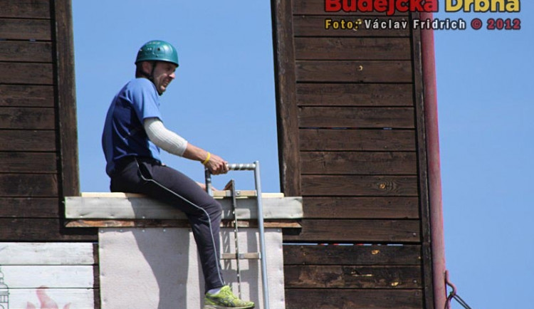 Liga ve výstupu na věž 2012