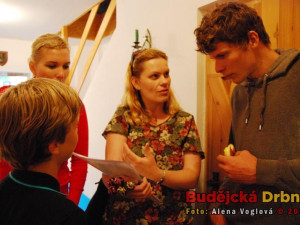 Pracovnice jihočeského muzea zkoušela příchozí z Husitské historie