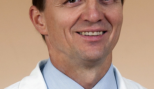 Primář Ortopedického oddělení Nemocnice České Budějovice Doc. MUDr. Jiří Stehlík, CSc.