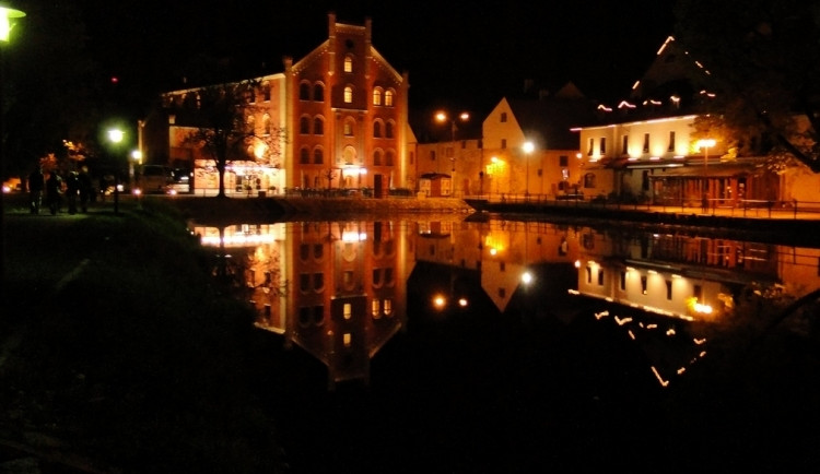 Noční slepé rameno Malše