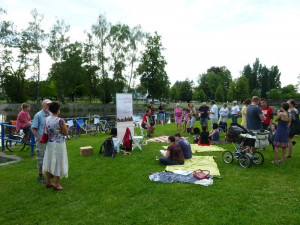 Budějčáci se sešli při pátečním pikniku na trávě