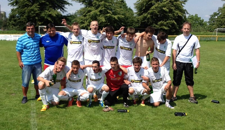 Starší dorost Roudného slaví titul