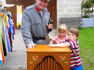 Flašinetář Švejk rozdával radost svými písničkami