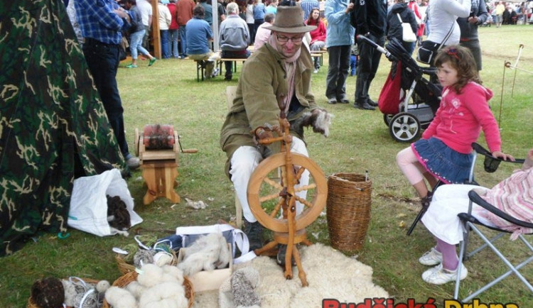 Nechybělo mnoho ukázek lidových řemesel