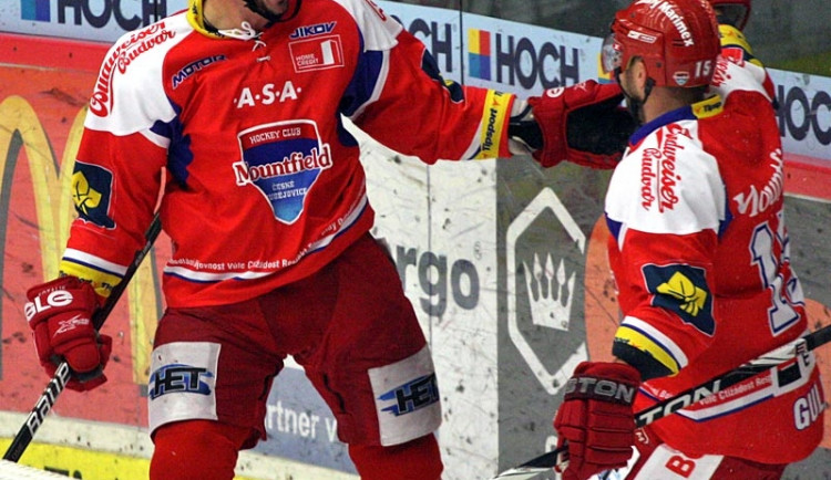 Aleše Kotalíka uvidí budějčtí příznivci ledního hokeje v Budvar Aréně ještě minimálně rok