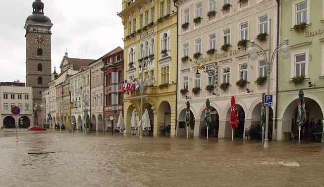 Na ničivé povodně nelze ani po deseti letech zapomenout