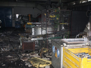 Požár střechy slévárny zinku firmy Motor Jikov