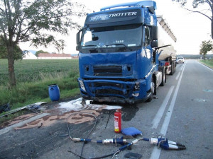 Při tragické nehodě mezi Velešínem a Netřebicemi zahynuli tři lidé