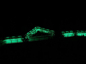 Stezka korunami stromů na Lipně je osvětlena