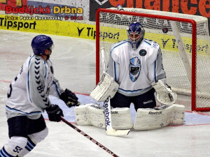Střela Lukáše Květoně skončila za zády Kotschnewa také díky teči Köppchena