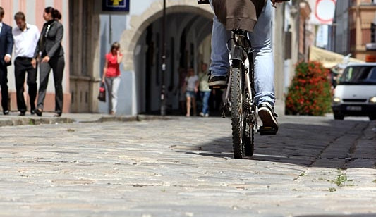 Biskupská ulice se dočká předláždění