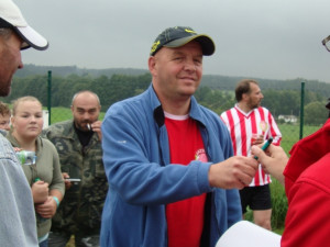 Poločasová autogramiáda