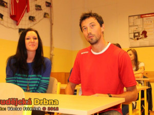 Volejbalisté Jihostroje přišli na úvod nového školního roku pozdravit žáky ZŠ Oskara Nedbala