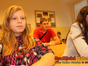 Volejbalisté Jihostroje přišli na úvod nového školního roku pozdravit žáky ZŠ Oskara Nedbala