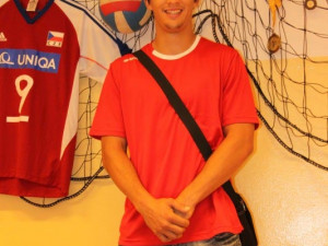 Volejbalisté Jihostroje přišli na úvod nového školního roku pozdravit žáky ZŠ Oskara Nedbala