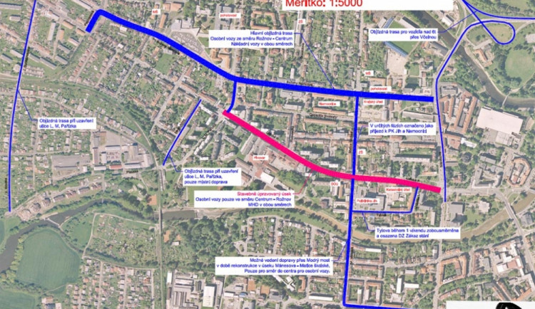 Uzavírka Lidické třídy včetně všech objízdných tras