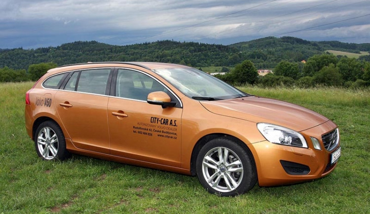Volvo V60 T5 Momentum