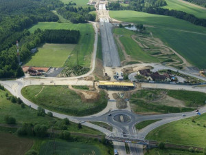 Práce na D3 mezi Táborem a Veselím nad Lužnicí