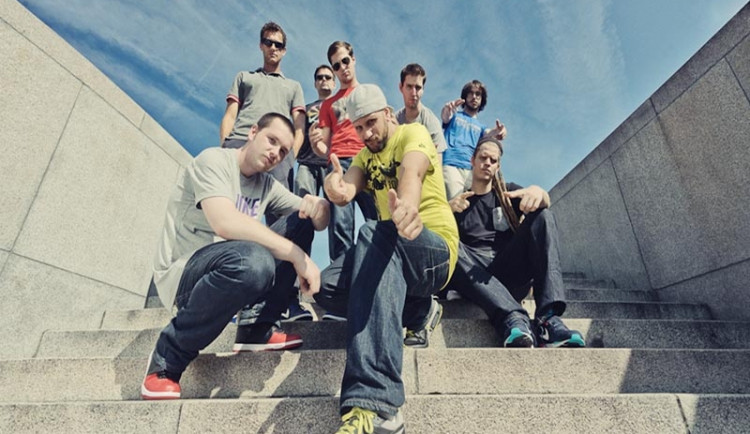 Na festivalu Nohama na zemi zahraje mimo jiné kapela Fast food Orchestra