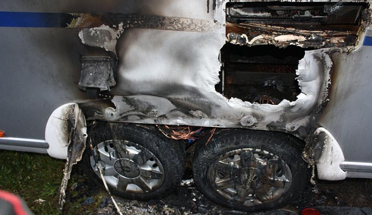 Požár karavanu v budějcké Fügnerově ulici