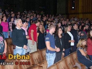 Diváci povstali a vynutili si tak další přídavek