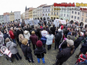 Hejtman je nečinný, budeme opět protestovat, tvrdí studenti