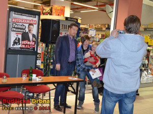 Autogramiáda Tomia Okamury v budějckém IGY Centru