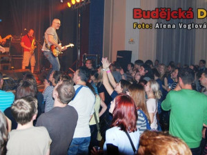Koncert kapely Mňága a Žďorp