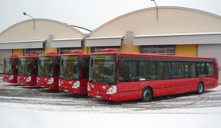 Po městě se bude prohánět pět nových autobusů MHD