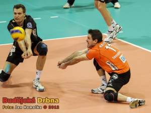 Hosté na příjmu, vpravo české libero Martin Kryštof