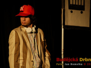 Tady autobus nepojede, Adame..