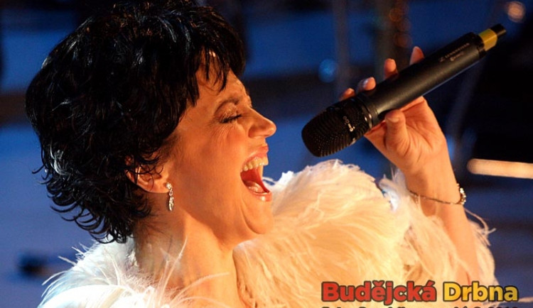 Koncert Lucie Bílé v DK Metropol