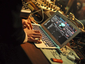 Konec světa s KámoBrácho Productions