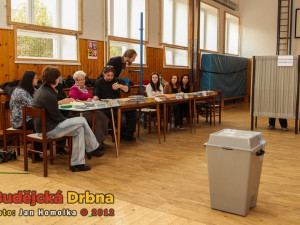 Říjen 2012: Volby do krajských zastupitelstev a Senátu
