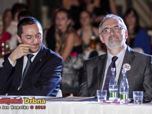 Do poroty zasedli také budějcký primátor Juraj Thoma nebo rektor Jihočeské univerzity Libor Grubhoffer