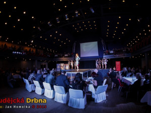 Pohled na přehlídkové molo