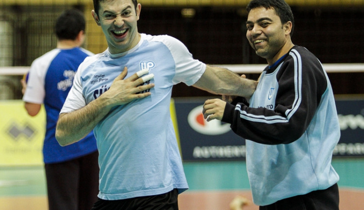 Volejbalisté Ankary při tréninku v budějcké Sportovní hale