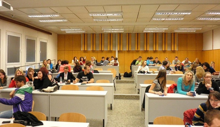 Studenti soutěžili se svými projekty o finanční odměny