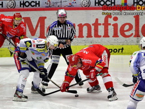 Tomáš Mertl na buly proti Tomáši Divíškovi