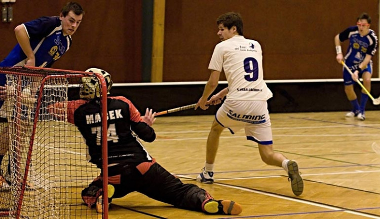 Gólman Štírů Josef Macek se proti béčku Pelhřimova vyznamenal několika skvělými zákroky